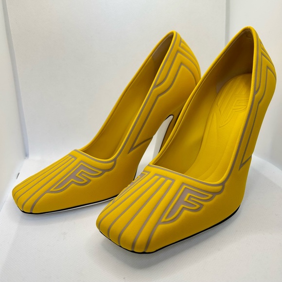 SOLD—Fendi FFreedom NIB Yellow Pumps Heels 38 UK5 - Picture 5 of 15